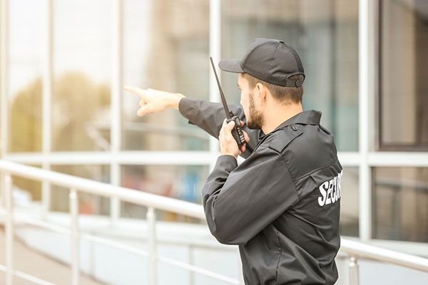 Gardiennage et surveillance